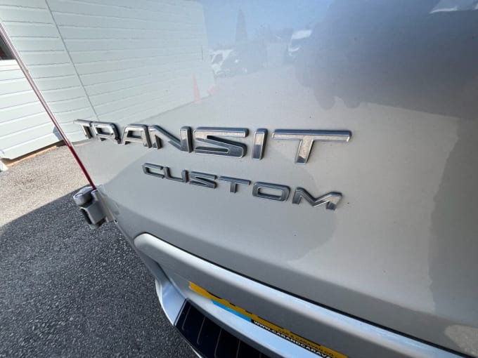 2025 Ford Transit Custom