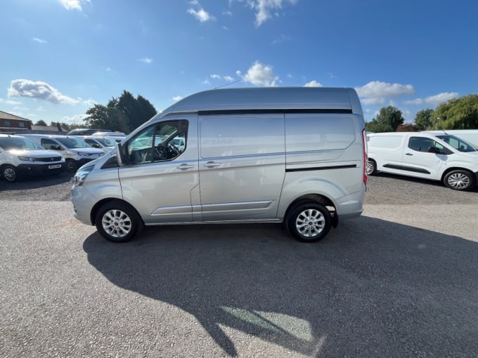 2025 Ford Transit Custom