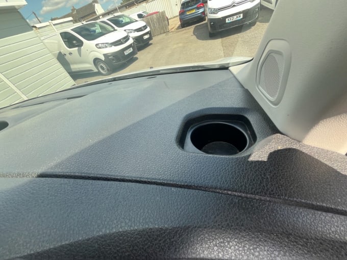 2025 Vauxhall Vivaro