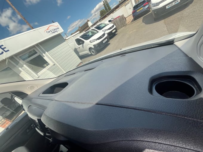 2025 Vauxhall Vivaro