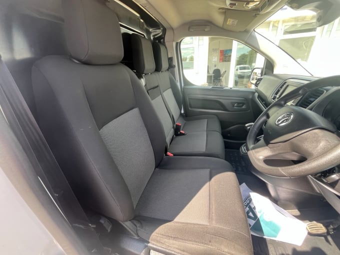 2025 Vauxhall Vivaro