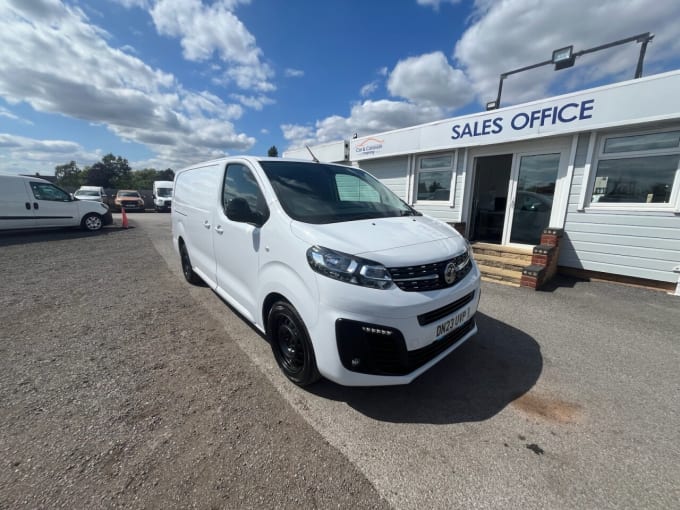 2025 Vauxhall Vivaro