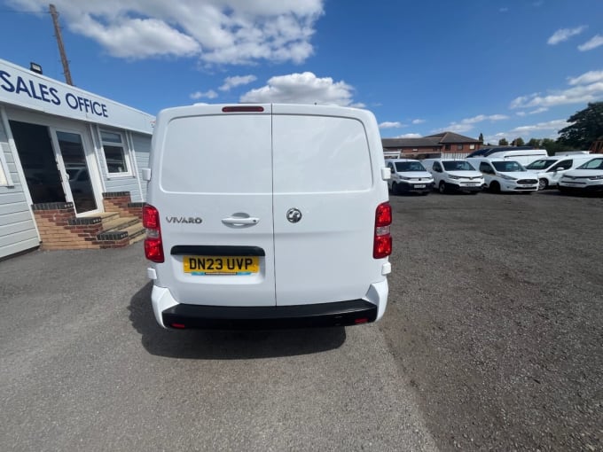 2025 Vauxhall Vivaro