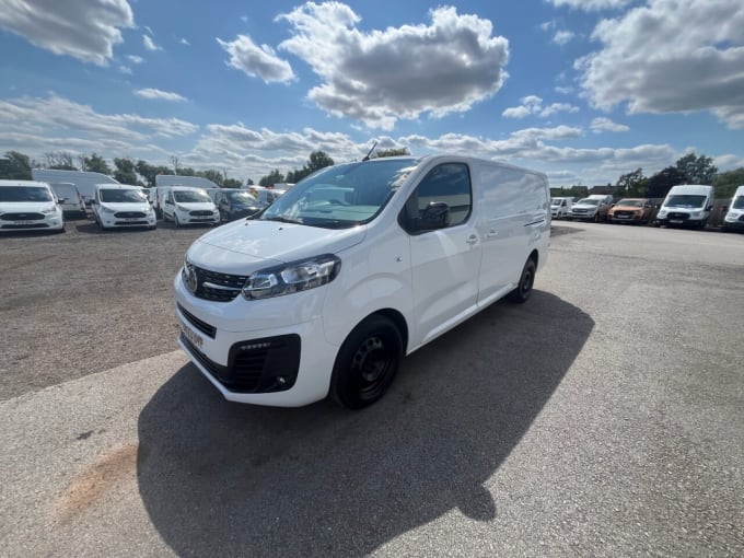 2025 Vauxhall Vivaro