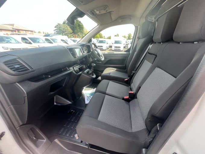 2025 Vauxhall Vivaro