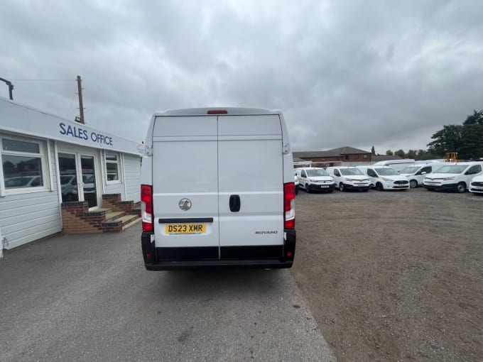 2025 Vauxhall Movano