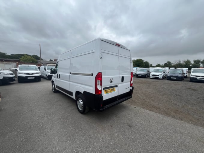 2025 Vauxhall Movano