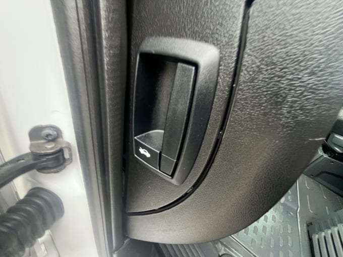 2025 Vauxhall Movano