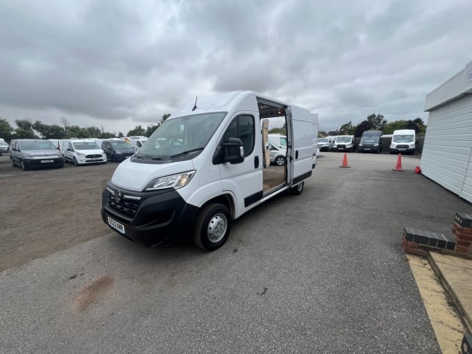 2025 Vauxhall Movano