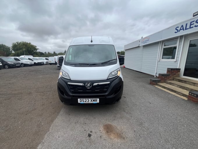 2025 Vauxhall Movano