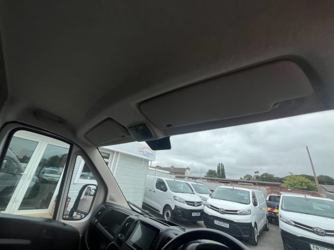 2025 Vauxhall Movano