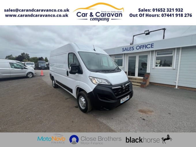 2025 Vauxhall Movano