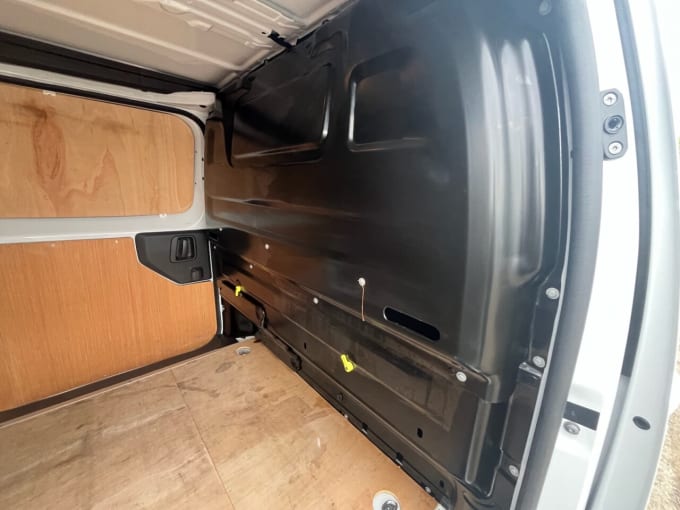 2025 Vauxhall Vivaro