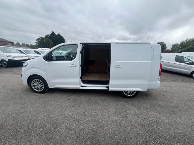 2025 Vauxhall Vivaro
