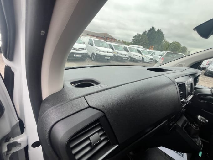 2025 Vauxhall Vivaro