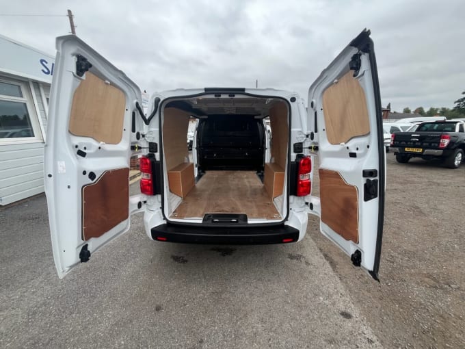 2025 Vauxhall Vivaro