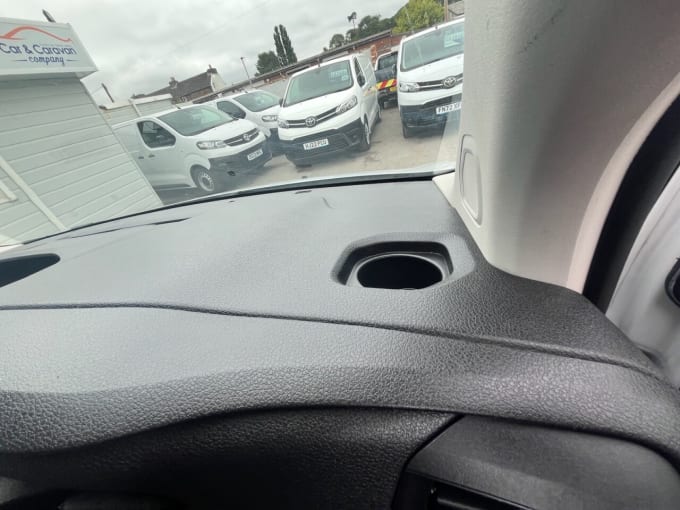 2025 Vauxhall Vivaro