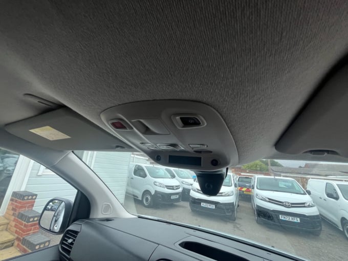 2025 Vauxhall Vivaro