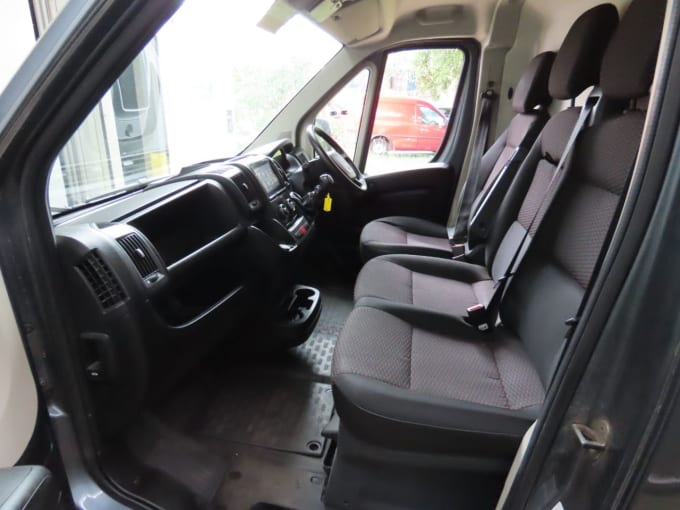 2025 Citroen Relay