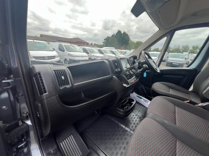 2025 Citroen Relay