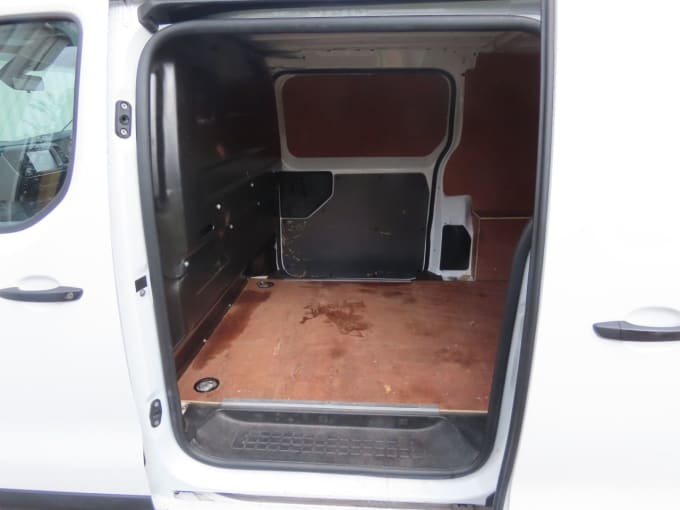 2025 Vauxhall Vivaro