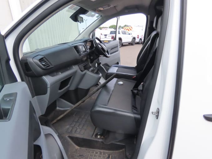 2025 Vauxhall Vivaro