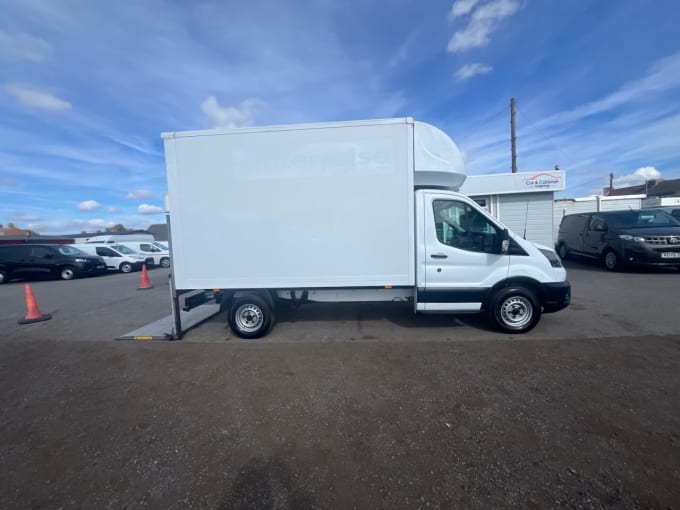 2025 Ford Transit