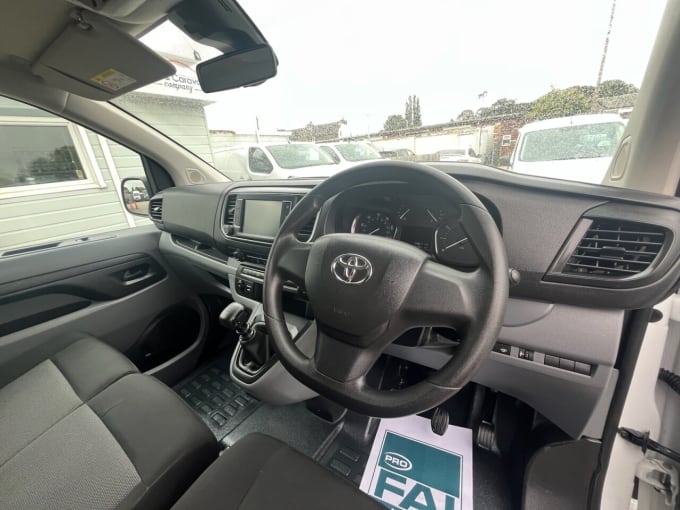 2025 Toyota Proace