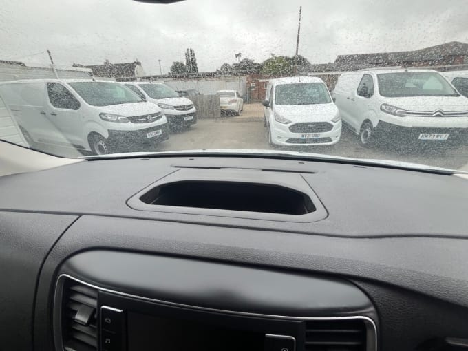 2025 Toyota Proace