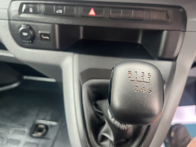 2025 Toyota Proace