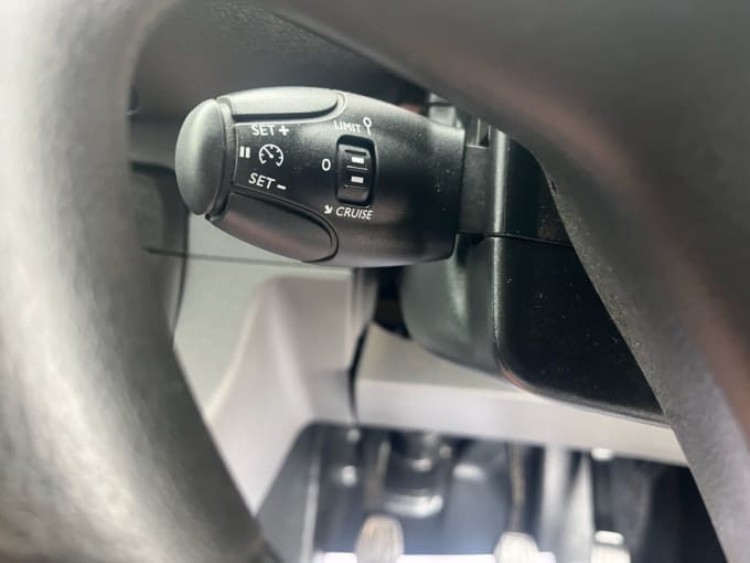 2025 Toyota Proace