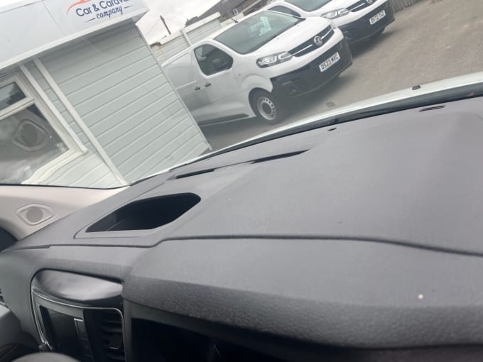 2025 Toyota Proace