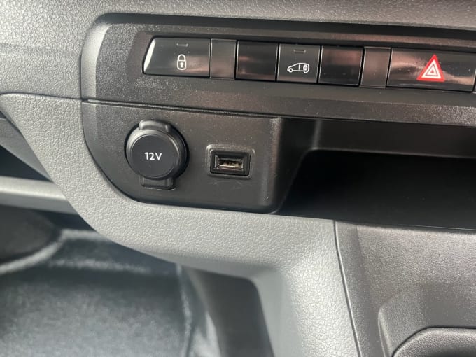 2025 Toyota Proace