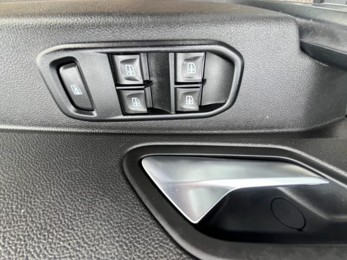 2025 Dacia Duster