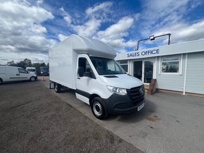 2025 Mercedes-benz Sprinter