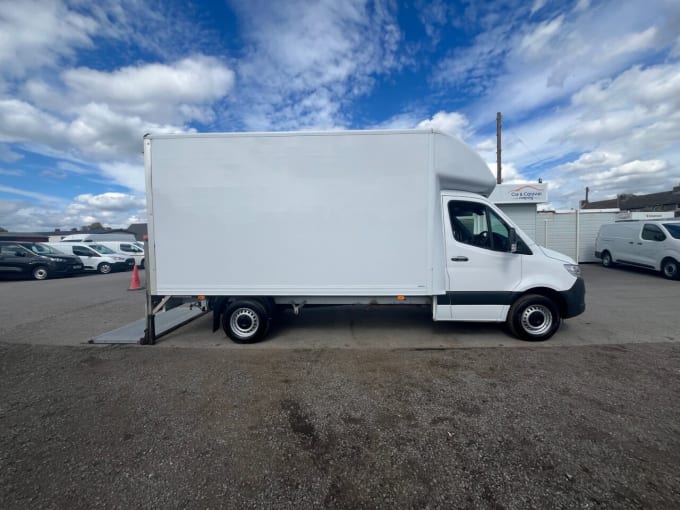 2025 Mercedes-benz Sprinter