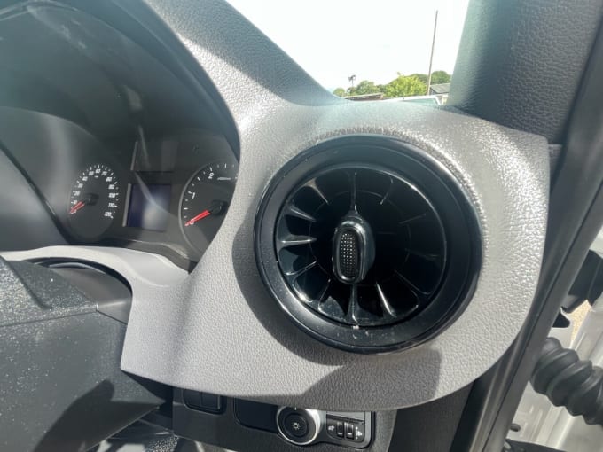 2025 Mercedes-benz Sprinter