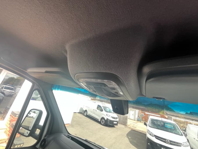 2025 Mercedes-benz Sprinter