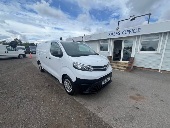 2025 Toyota Proace