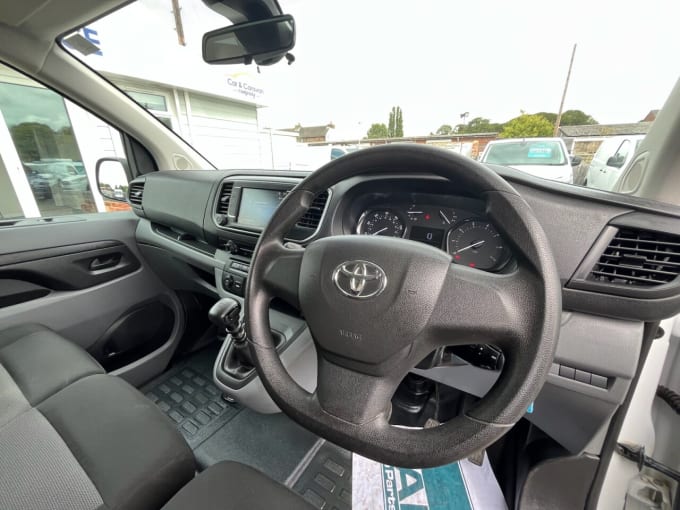 2025 Toyota Proace
