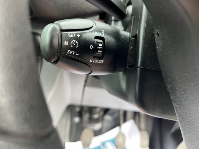 2025 Toyota Proace