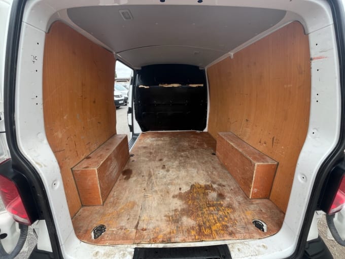 2025 Volkswagen Transporter
