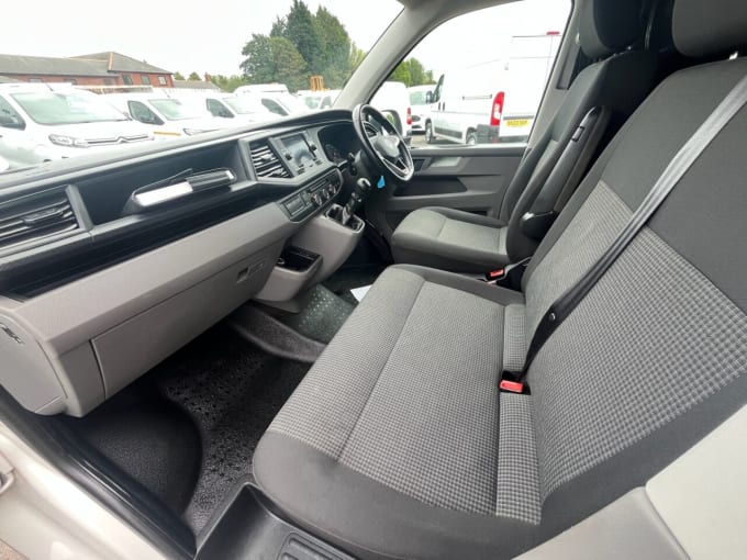 2025 Volkswagen Transporter