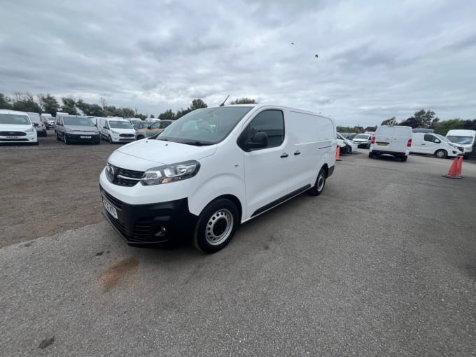 2025 Vauxhall Vivaro