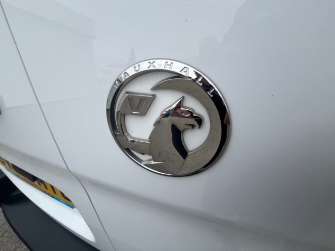 2025 Vauxhall Vivaro