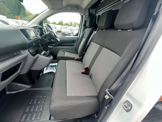 2025 Vauxhall Vivaro