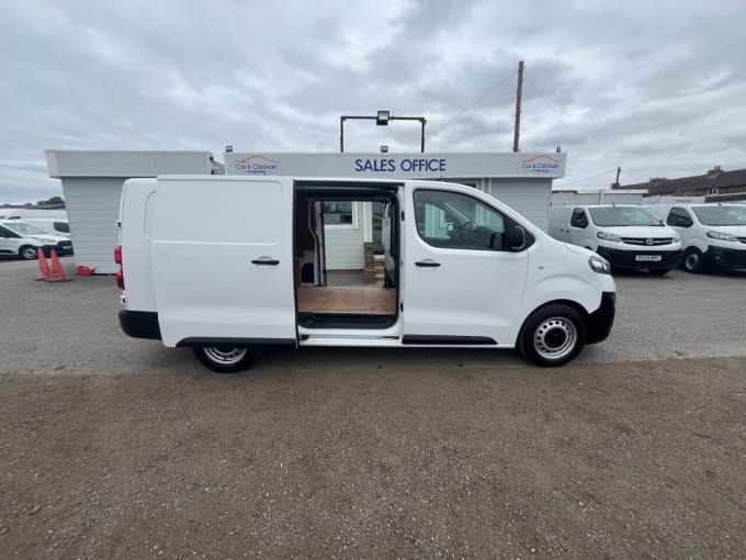 2025 Vauxhall Vivaro
