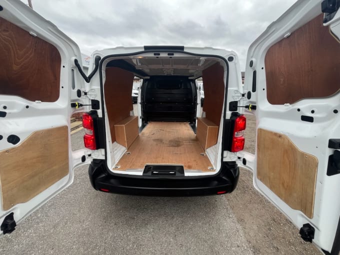 2025 Vauxhall Vivaro
