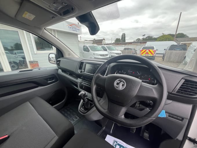 2025 Vauxhall Vivaro