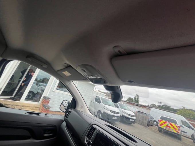 2025 Vauxhall Vivaro